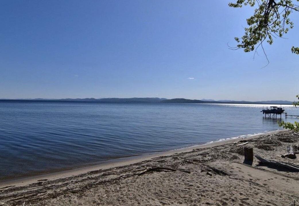Photo of Others in Malletts Bay