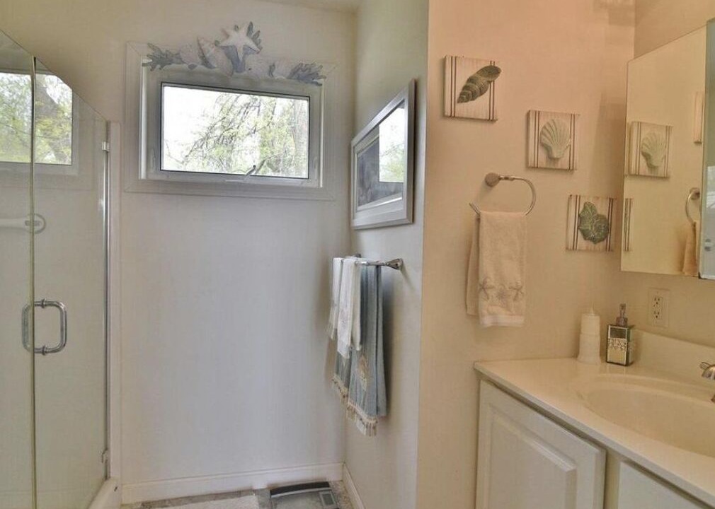 Photo of Bathroom in Malletts Bay
