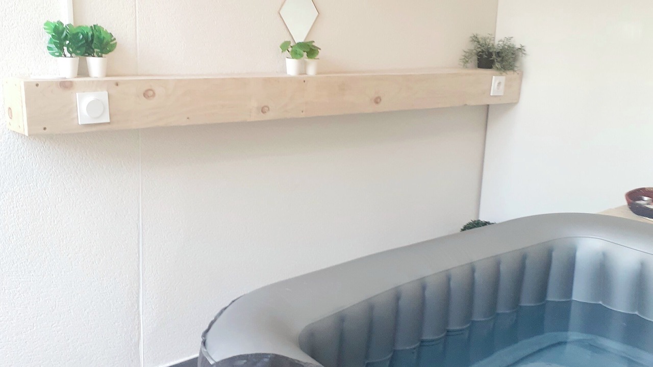 Photo of Others in Aumelas