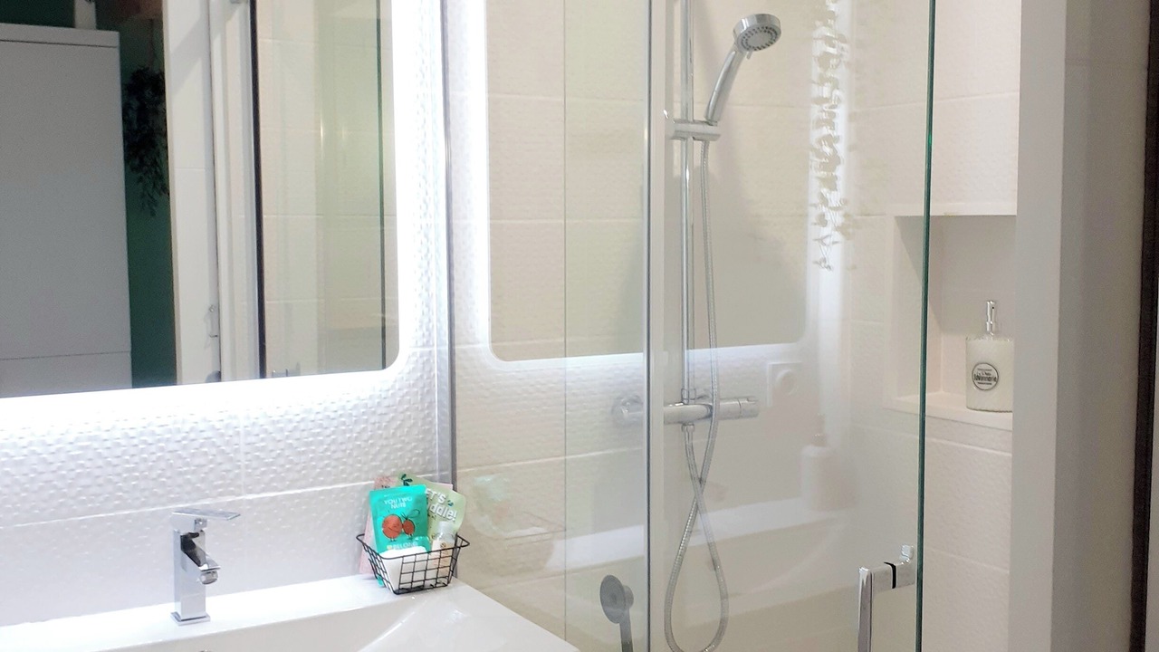 Photo of Bathroom in Aumelas