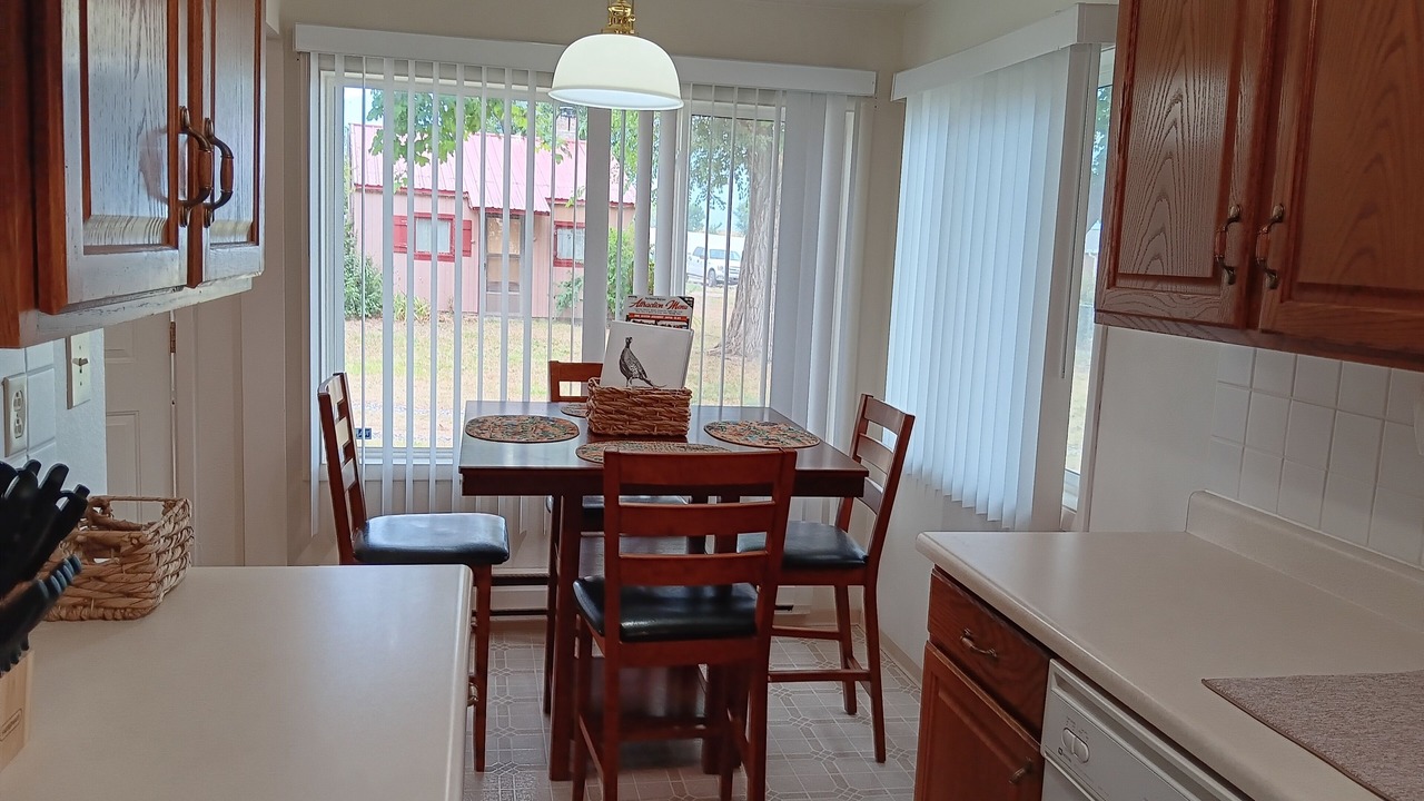 Photo of Others in Charlo