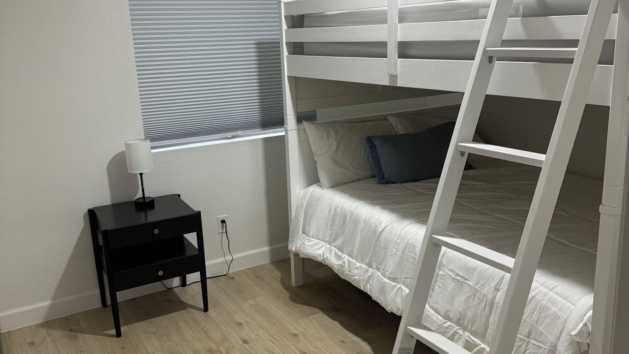 Photo of Bedroom in West Point Towne Center