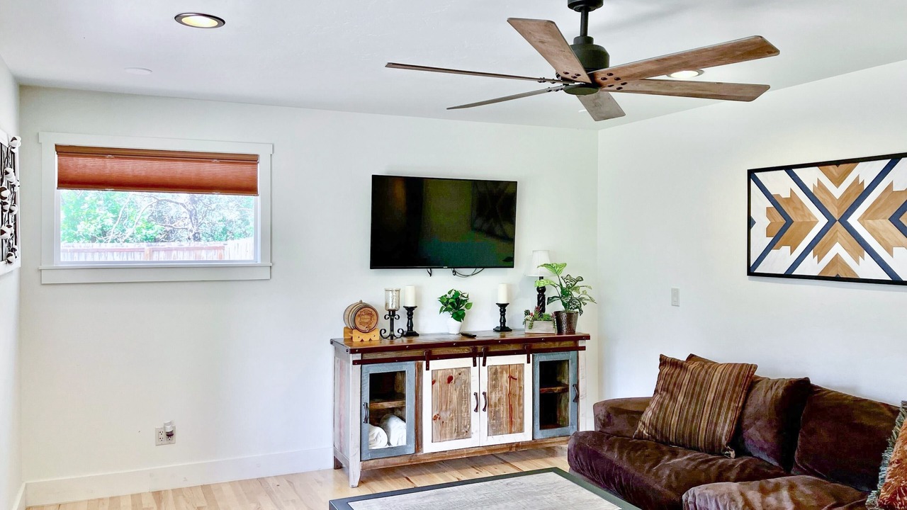 Photo of Livingroom in Hermosa
