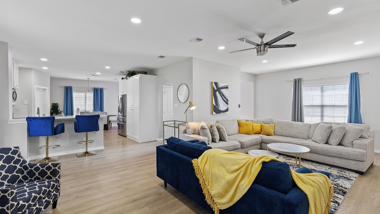 Photo of Livingroom in Allen