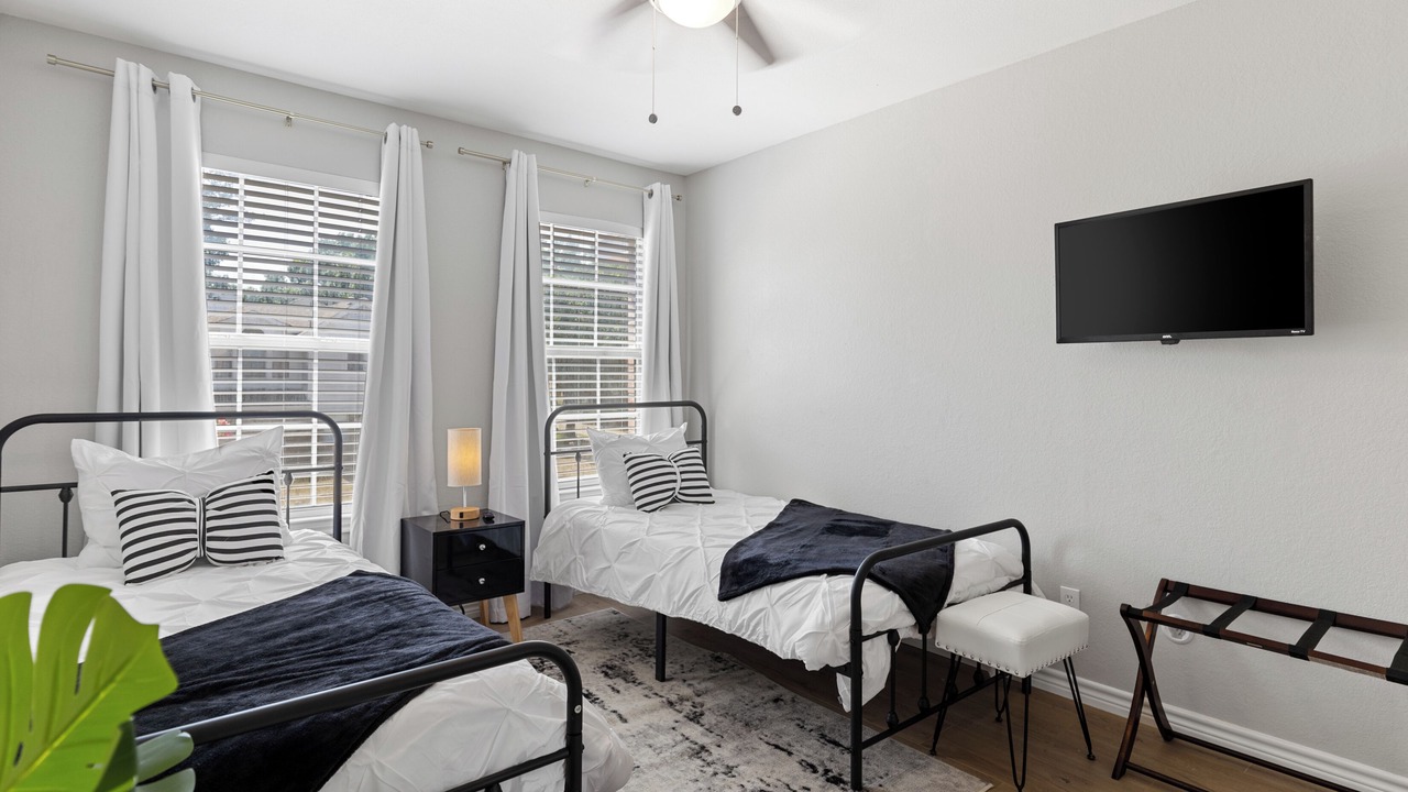 Photo of Bedroom in Allen