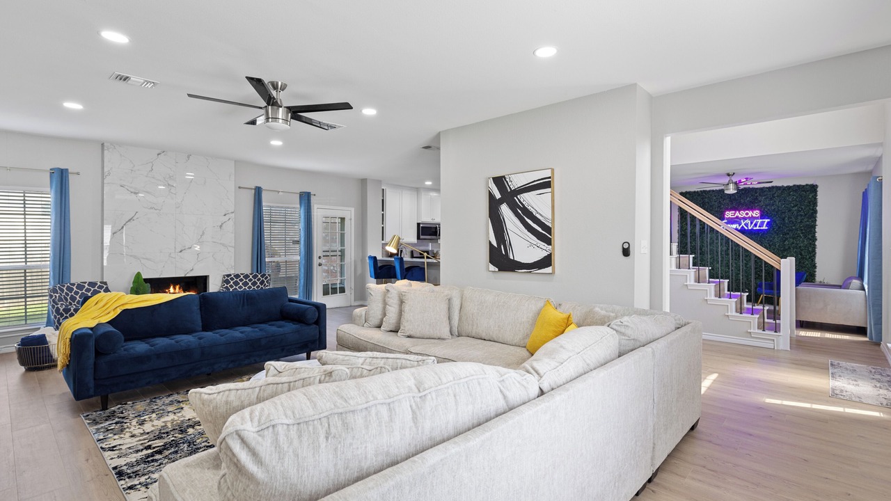 Photo of Livingroom in Allen