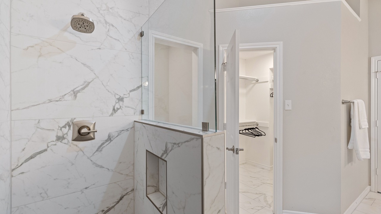 Photo of Bathroom in Allen