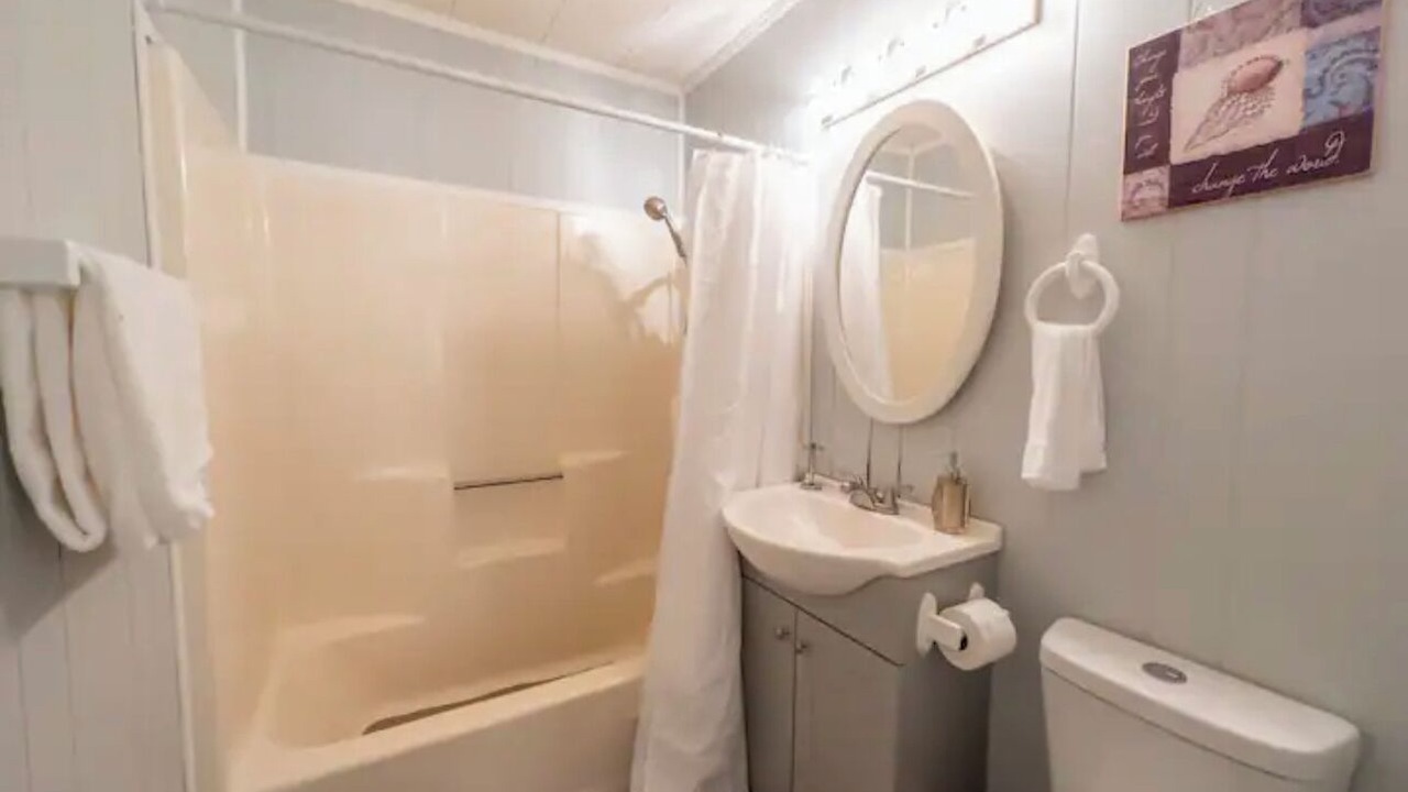 Photo of Bathroom in Laneville