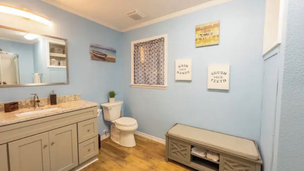 Photo of Bathroom in Laneville