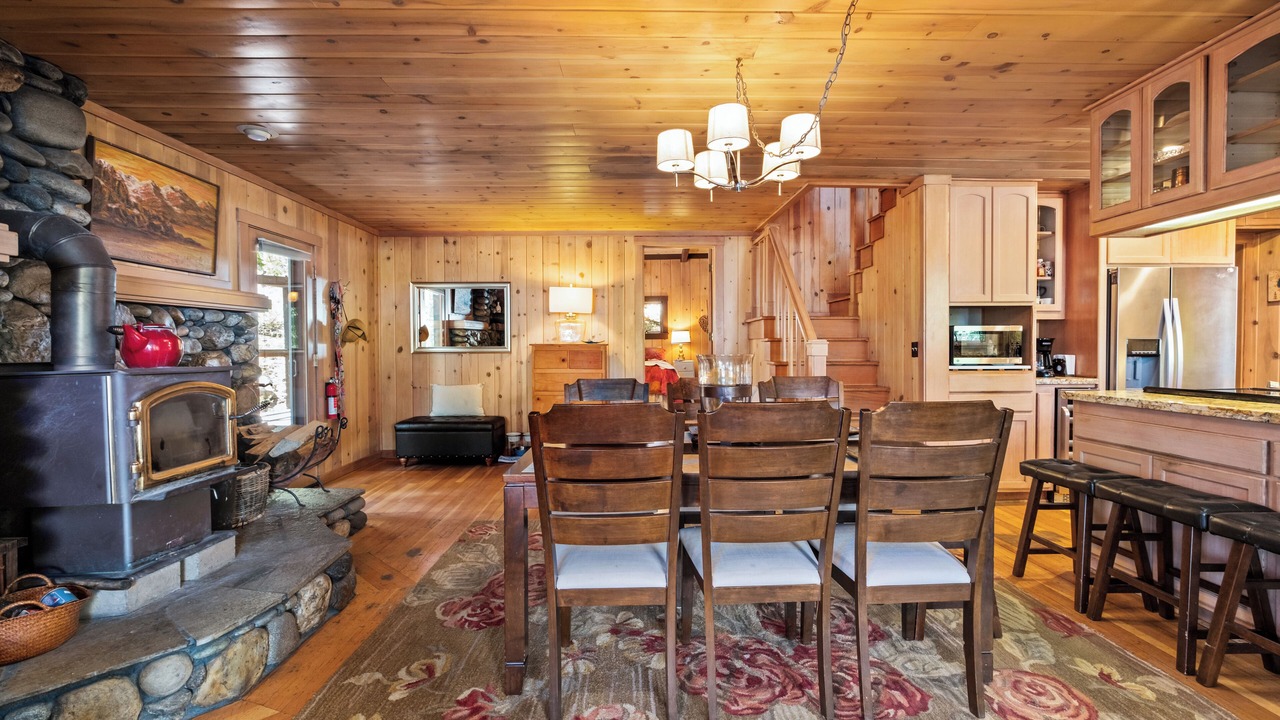 Photo of Livingroom in Ridgewood