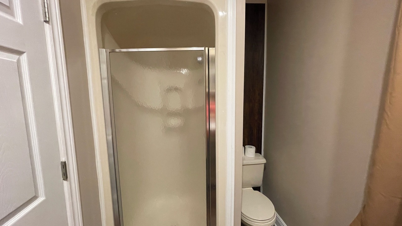 Photo of Bathroom in Niagara Falls