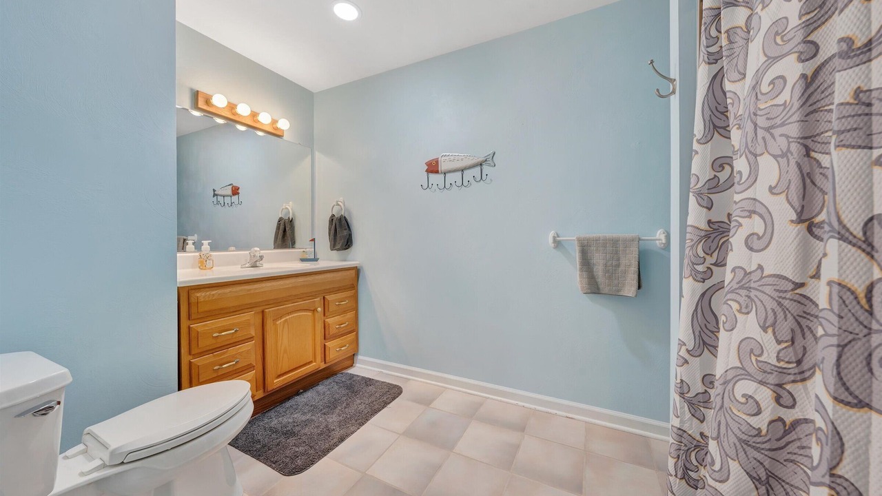 Photo of Bathroom in North Shore