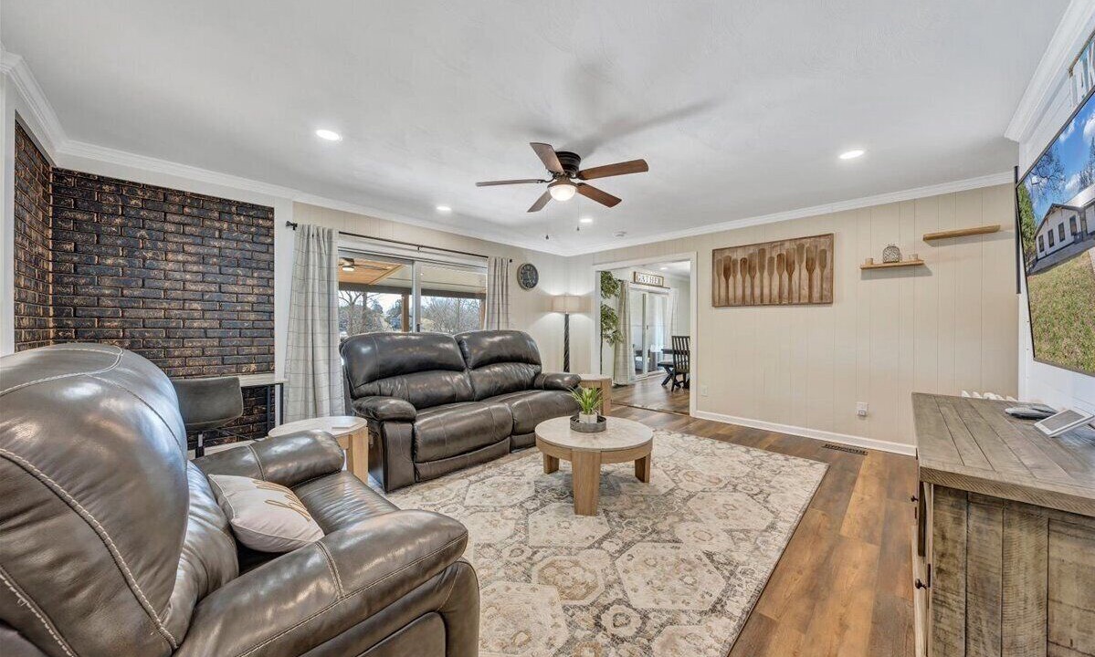 Photo of Livingroom in North Shore