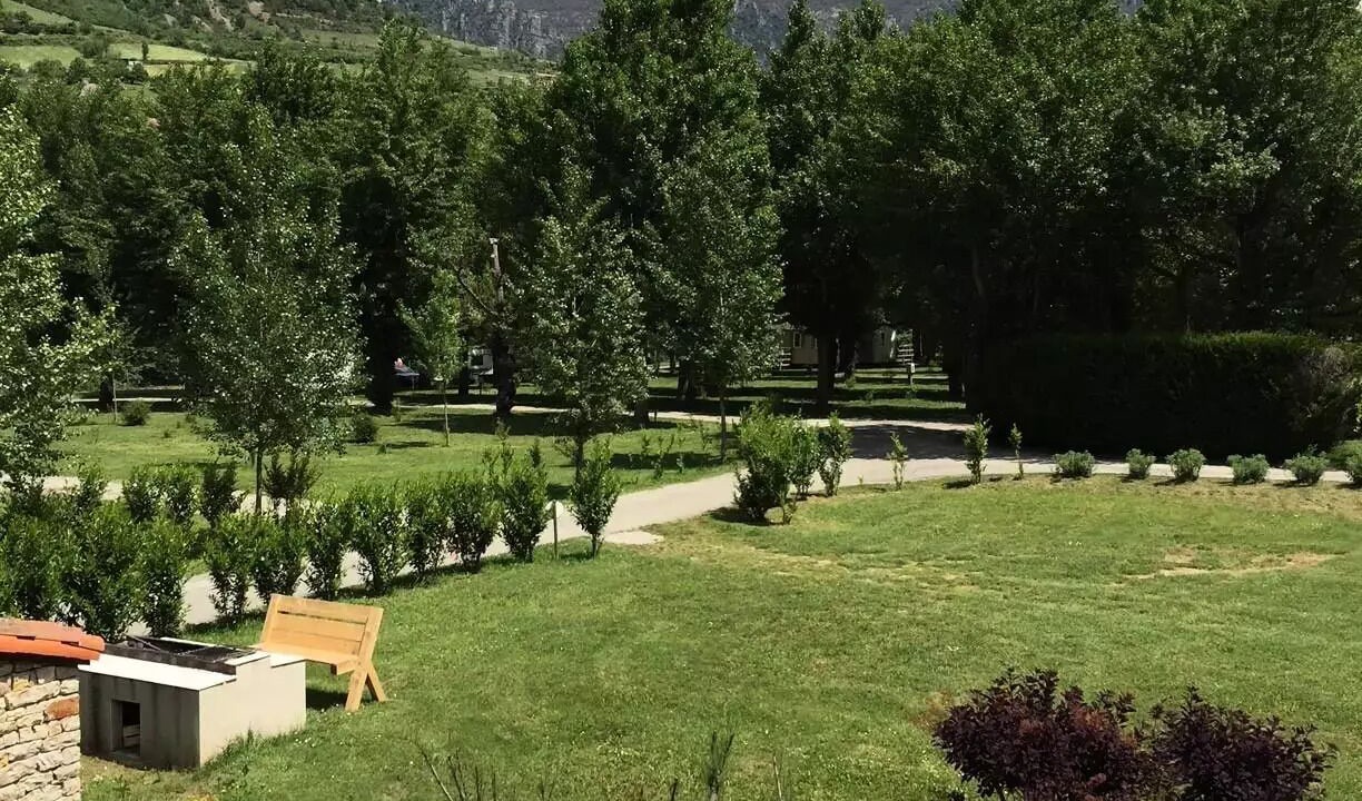 Photo of Outdoor in Mostuejouls
