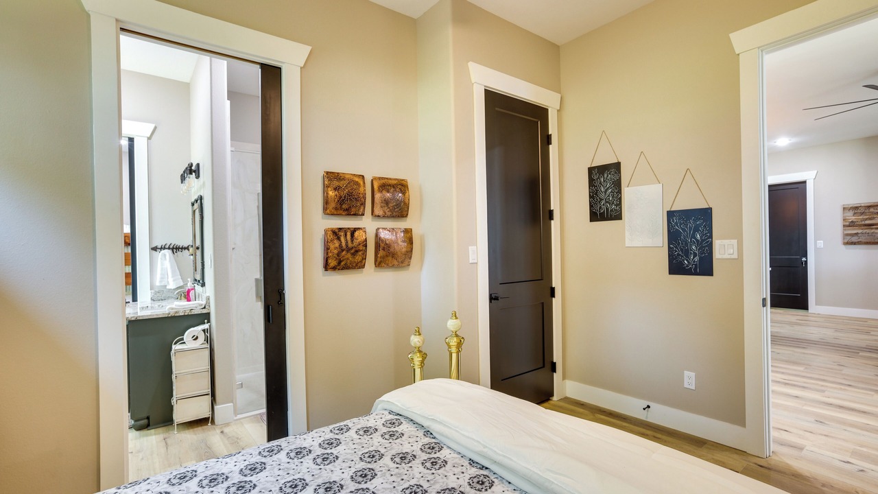 Photo of Bedroom in Onalaska