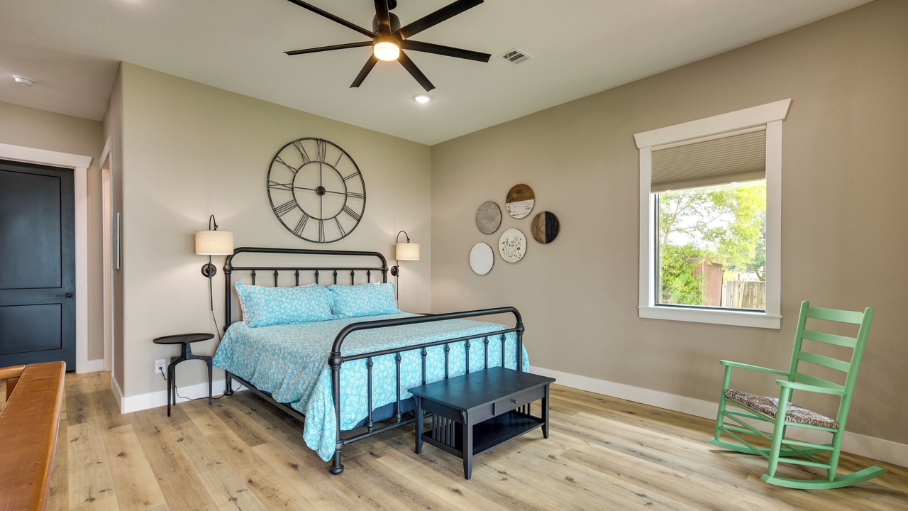 Photo of Bedroom in Onalaska