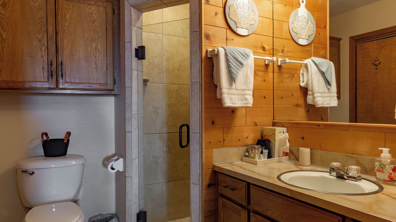 Photo of Bathroom in Eucha