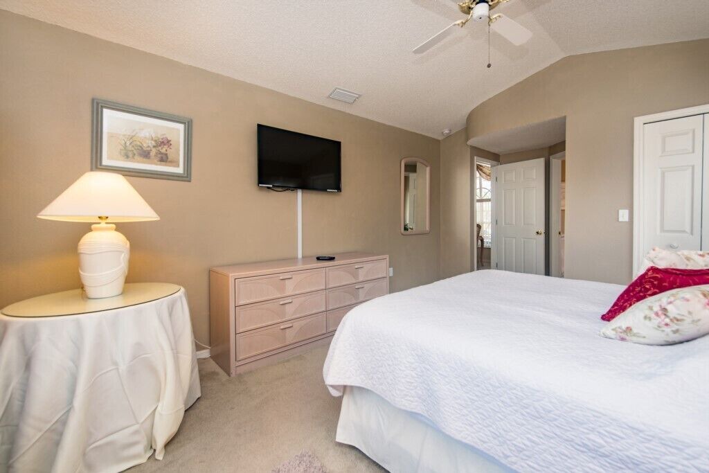 Photo of Bedroom in Sunridge Woods