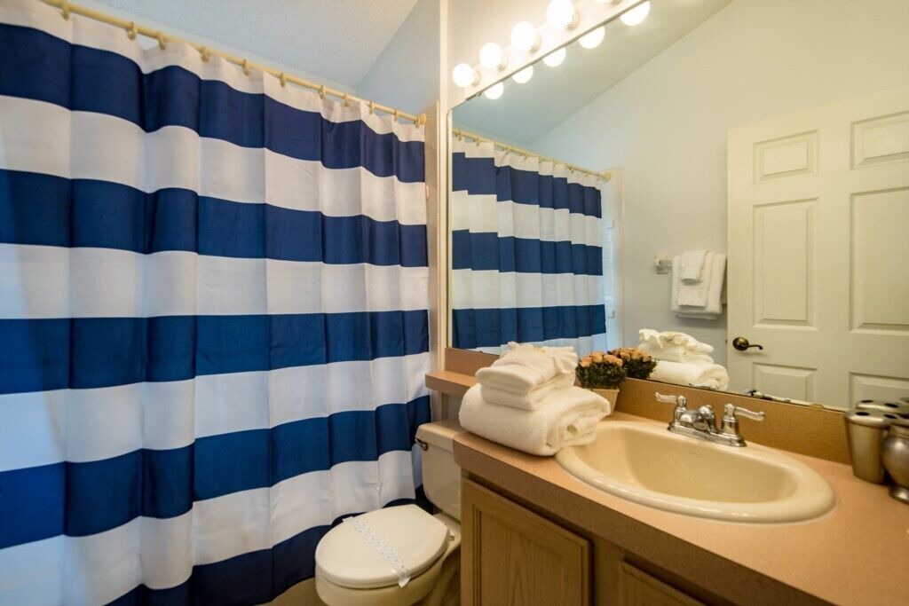 Photo of Bathroom in Sunridge Woods