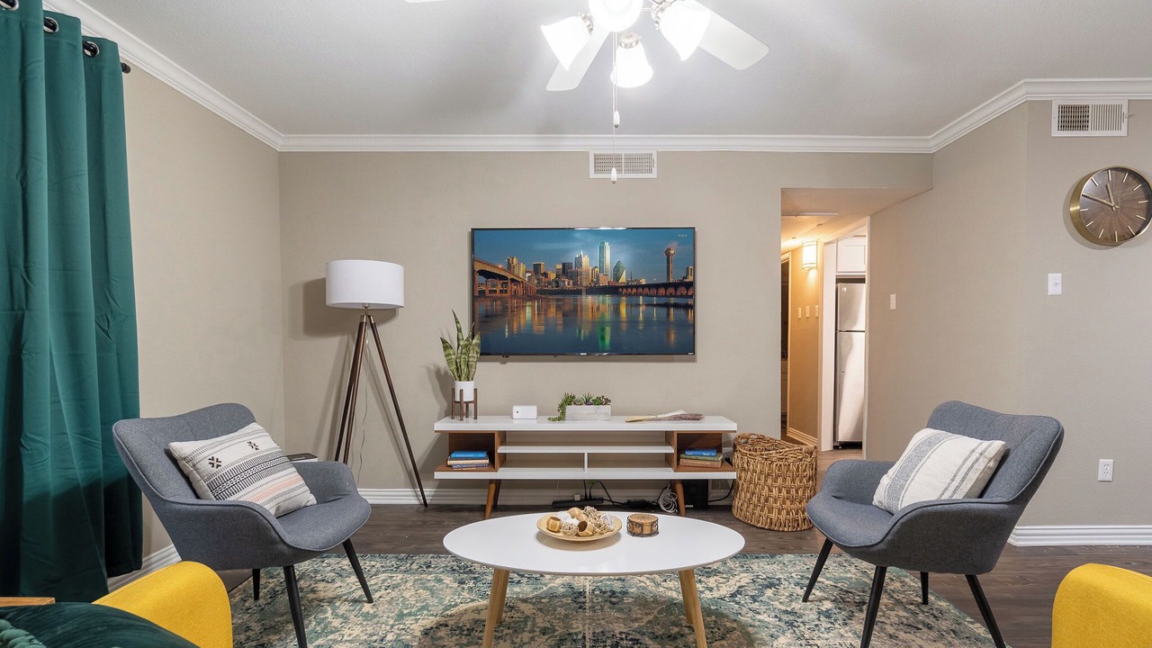 Photo of Livingroom in North Dallas