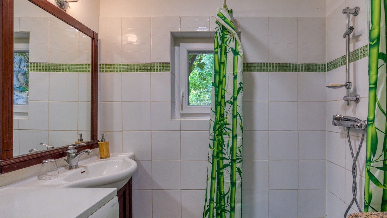 Photo of Bathroom in Poussan