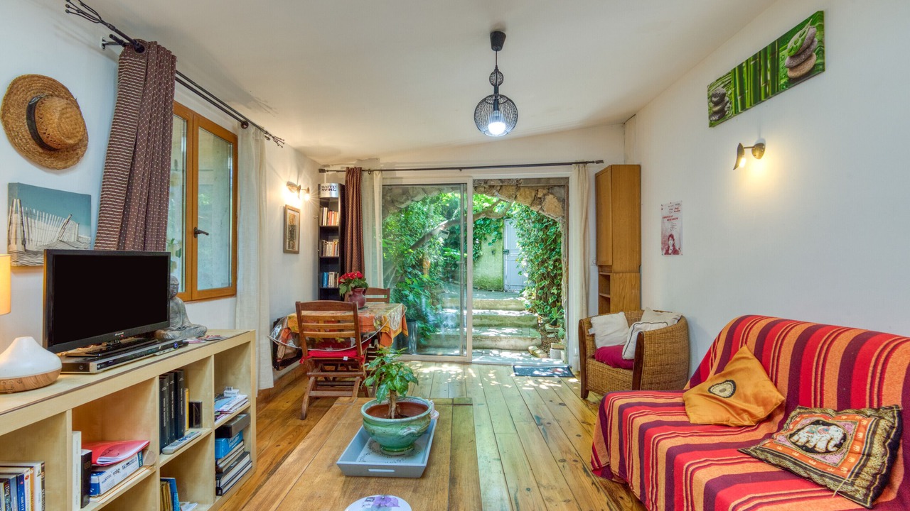 Photo of Livingroom in Poussan