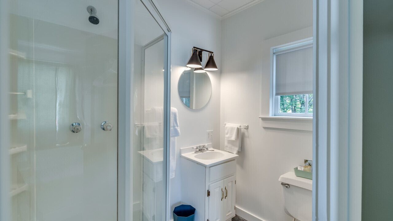Photo of Bathroom in Clayton