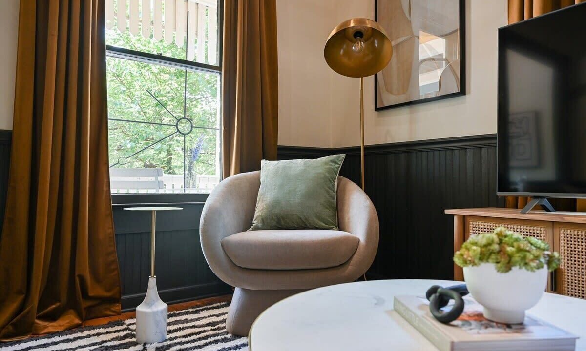 Photo of Others in Cabbagetown