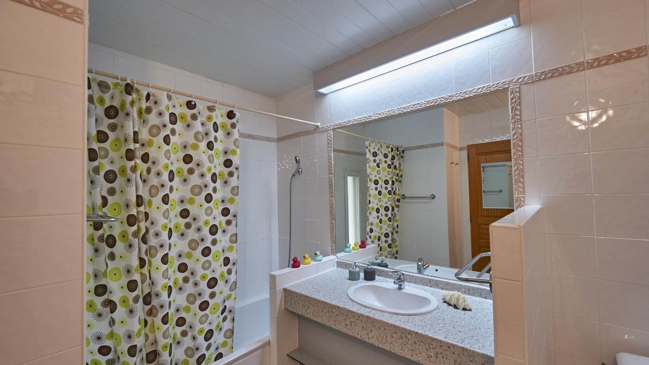 Photo of Bathroom in Quillan