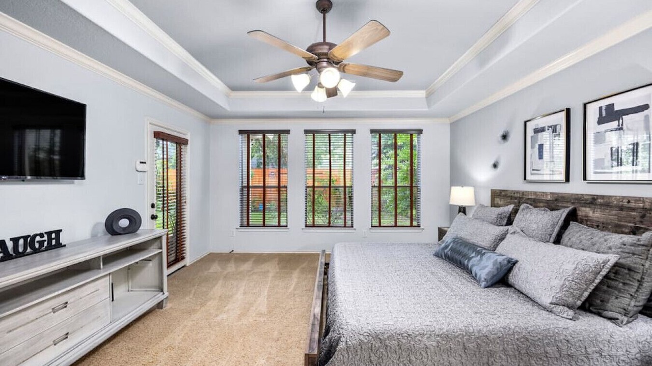 Photo of Others in Houston