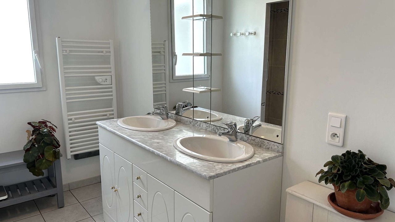 Photo of Bathroom in Saint-Gilles-Croix-de-Vie