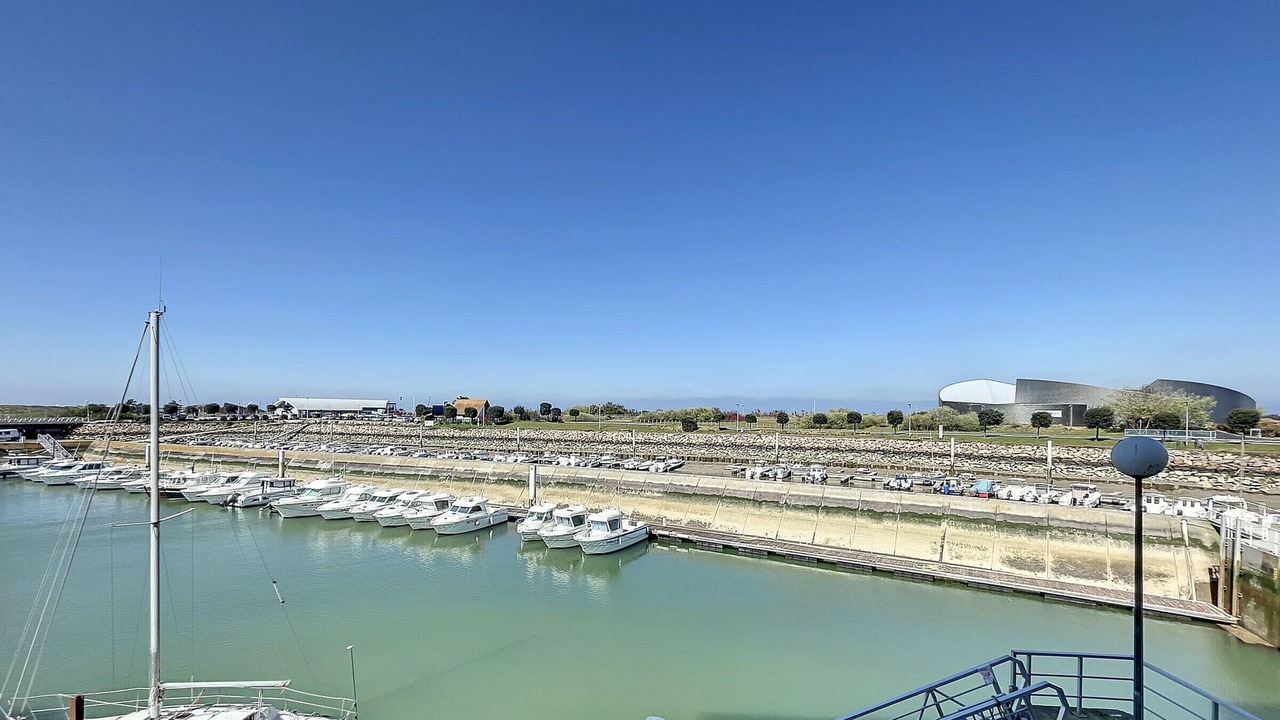 Photo of Others in Courseulles-sur-Mer