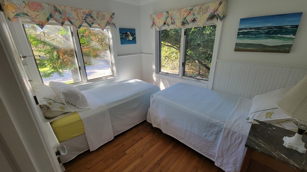 Photo of Bedroom in Amagansett Dunes