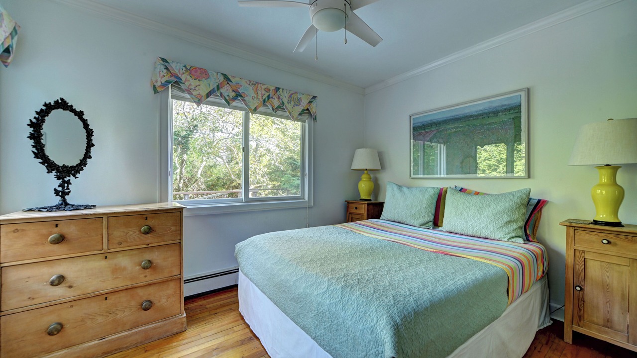 Photo of Bedroom in Amagansett Dunes