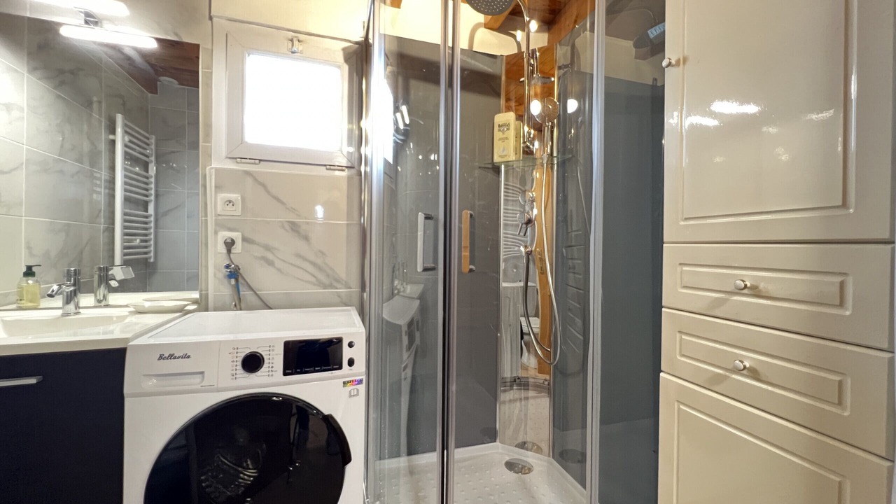 Photo of Bathroom in Roseraie