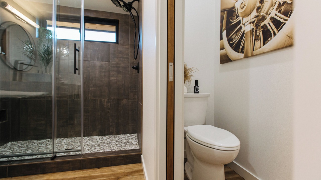 Photo of Bathroom in Oak Harbor