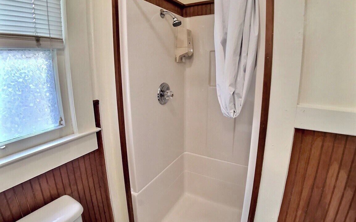 Photo of Bathroom in Eureka Springs