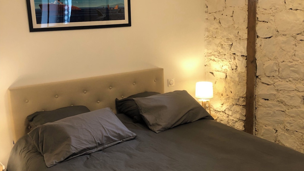 Photo of Bedroom in Espalion
