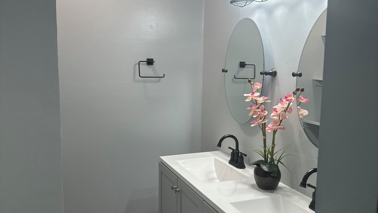 Photo of Bathroom in Clayton