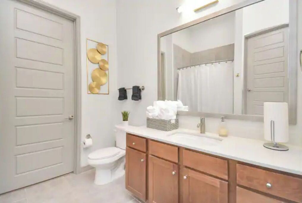 Photo of Bathroom in Central Business District