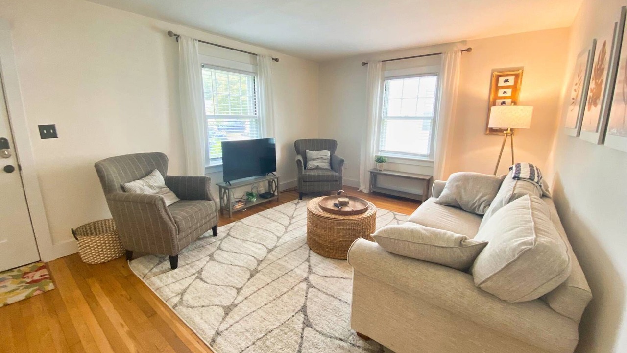 Photo of Livingroom in Cape Charles