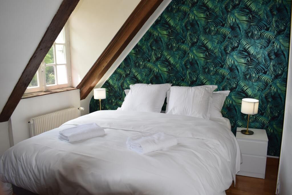 Photo of Bedroom in Huisseau-sur-Mauves
