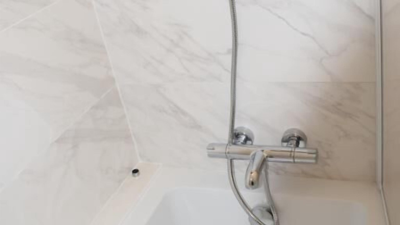 Photo of Bathroom in Huisseau-sur-Mauves