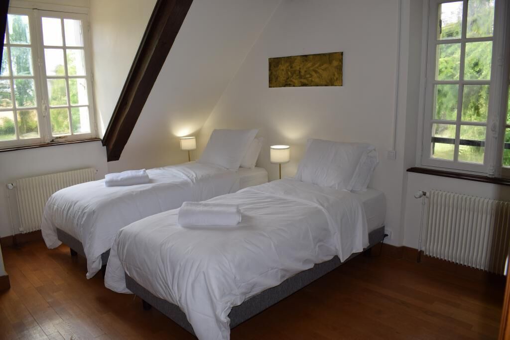 Photo of Bedroom in Huisseau-sur-Mauves