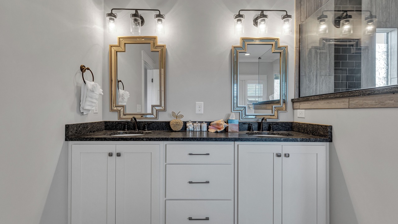 Photo of Bathroom in Hope Gardens