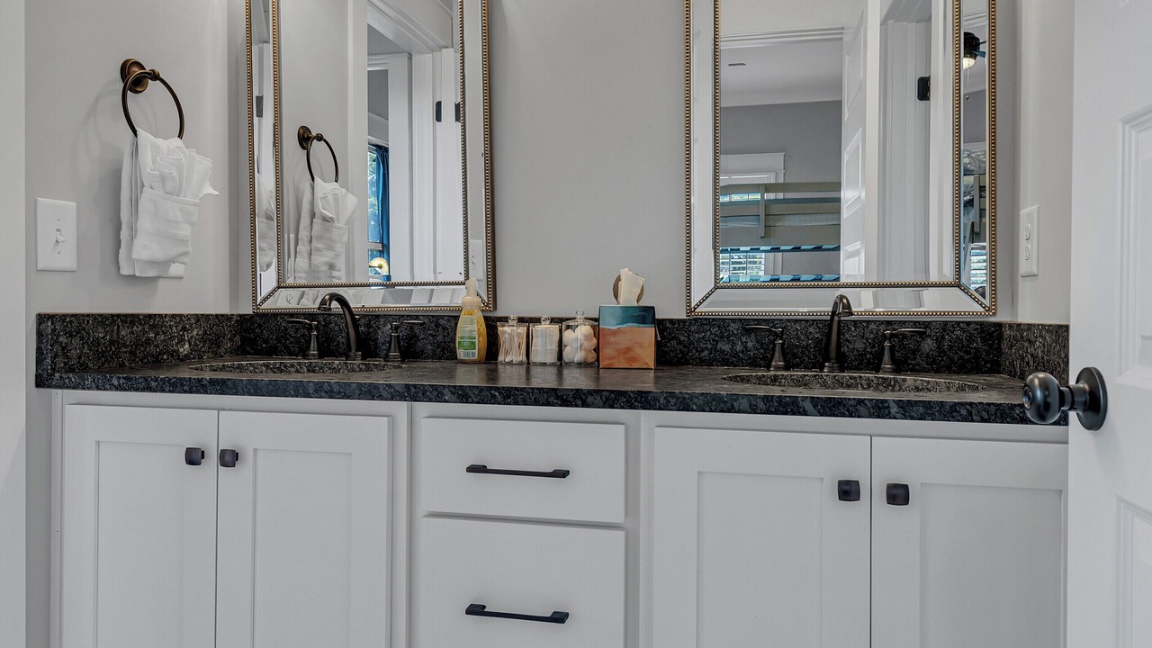 Photo of Bathroom in Hope Gardens