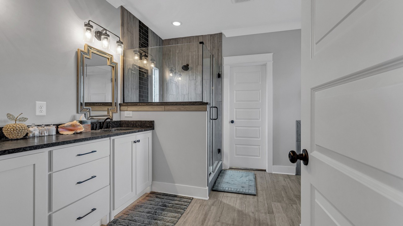 Photo of Bathroom in Hope Gardens