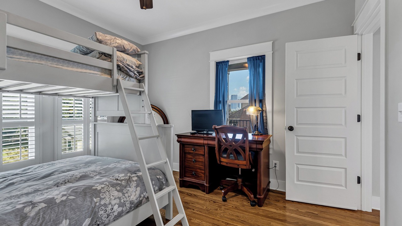 Photo of Bedroom in Hope Gardens