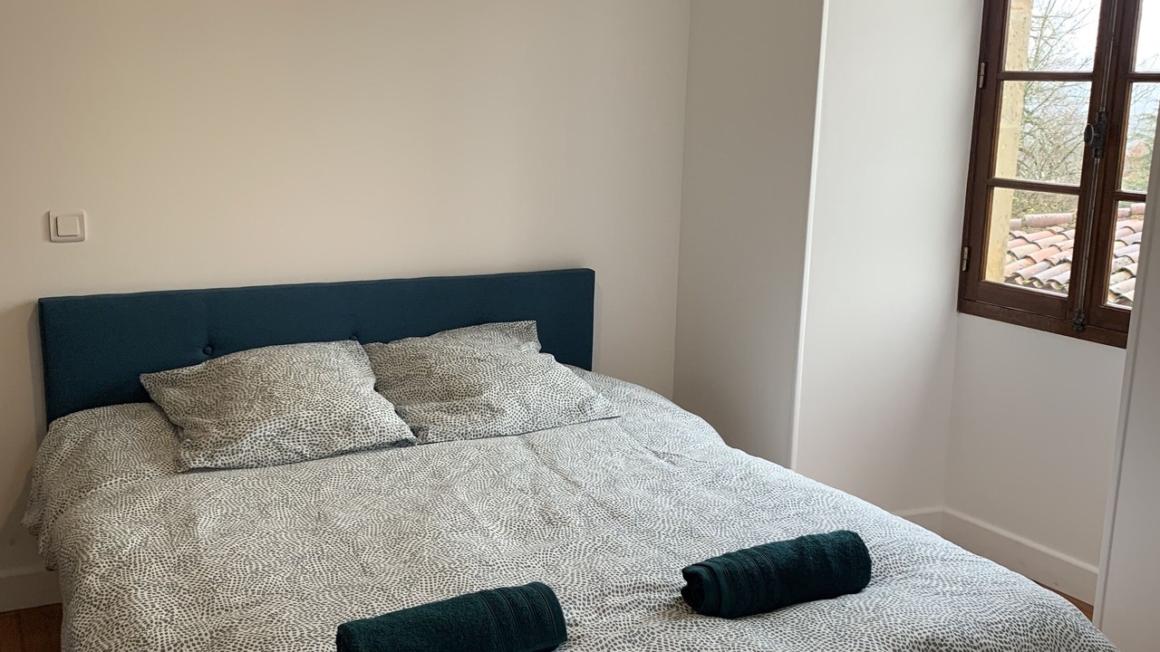 Photo of Bedroom in Saint-Antonin Noble Val