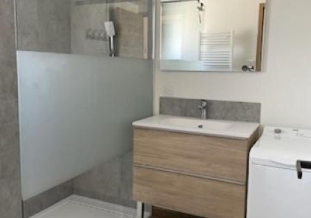 Photo of Bathroom in Treize-Vents